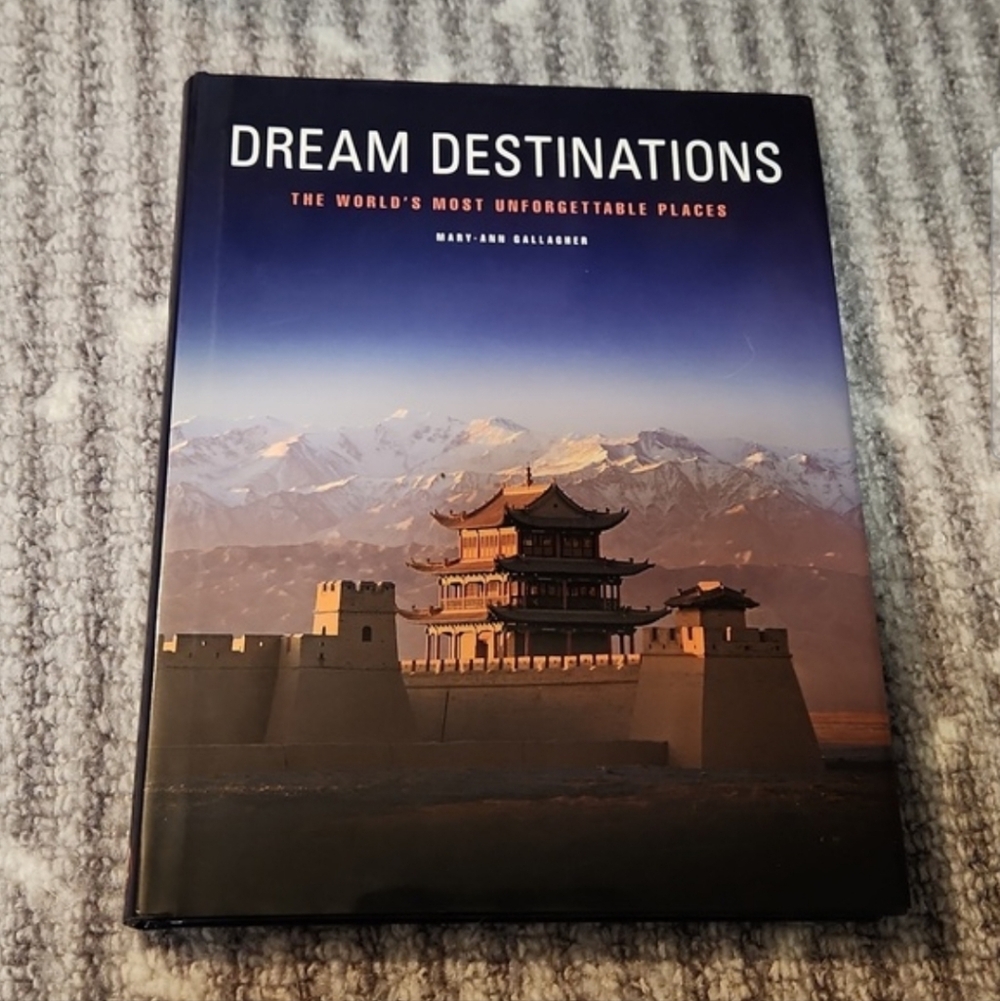 Dream Destinations Worlds Most Unforgettable Places Book Uluru Angkor Wat Venice
